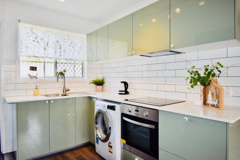 Burrows Apartment - Accommodation Guide 0