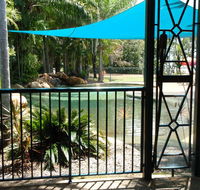 Bushland Beach Tavern - Accommodation Asia