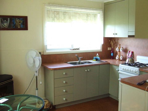 Bushland Retreat - Accommodation Asia 1