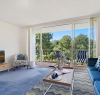 Bushwalk To The Beach From A Tranquil Apartment - Accommodation Asia
