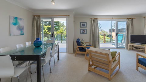 By The Sea, Culburra Beach - Accommodation Asia 3