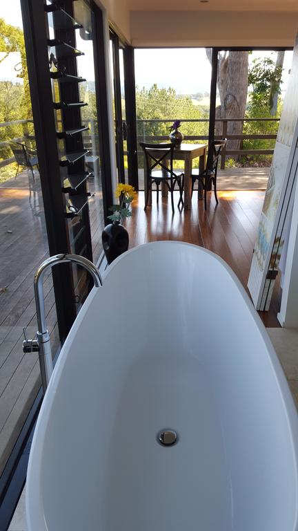 Byron Bay Hinterland Cottages - Accommodation Guide 2
