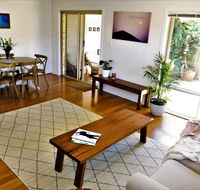 Byron Marvell - Accommodation Guide