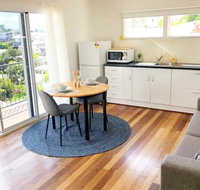 Cabin in the Sky Glorious Views to Magnetic Island