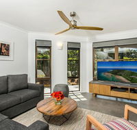 Calinda Sol 12 - Accommodation Guide