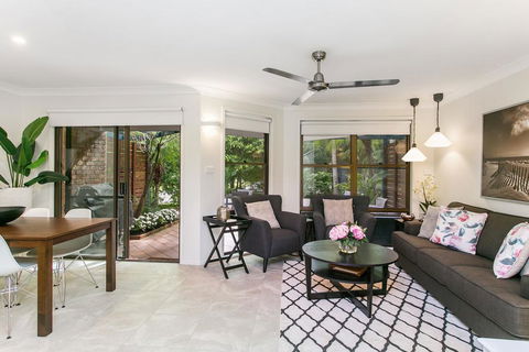 Calinda Sol 2 @ Clarkes Beach - Accommodation Guide 2