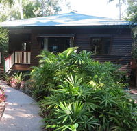Calypso House 8 Appian Way - Accommodation China