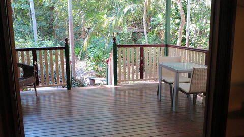 Calypso House 8 Appian Way - Accommodation China 3
