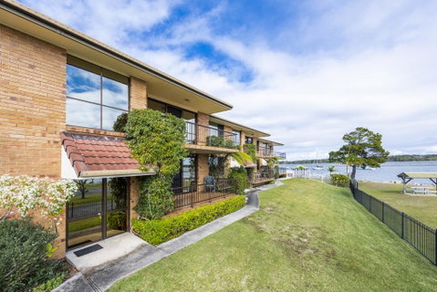 Camawood 4 - Accommodation Guide 0