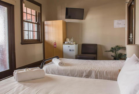 Campsie Hotel - Accommodation Asia 3
