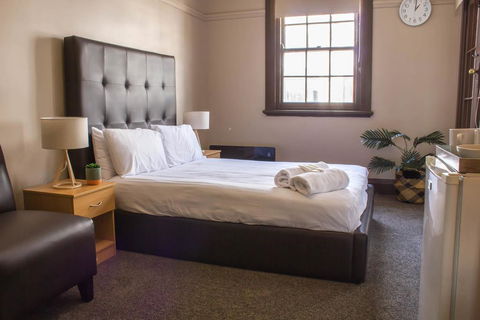 Campsie Hotel - Accommodation Asia 0