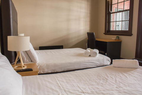 Campsie Hotel - Accommodation Asia 1