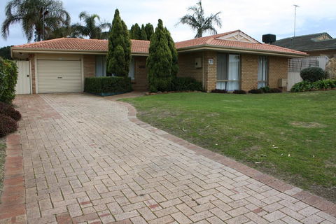 Canal Time Home Mandurah - Accommodation China 0