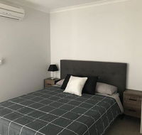 Canalside Family Getaway - Accommodation Asia