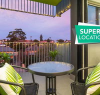Canopy  44-Minutes from the CBD Train and Cafes - Wifi - Nespresso - Amenities - Accommodation Asia