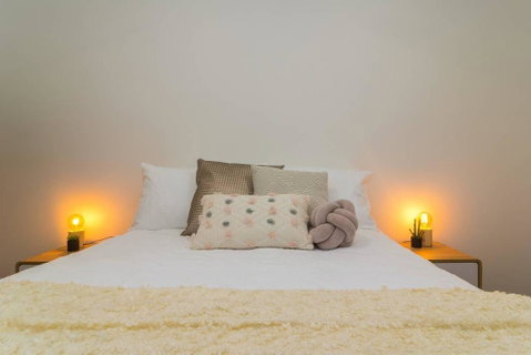 Canopy @ 44-Minutes From The CBD, Train And Cafes - Wifi - Nespresso - Amenities - Accommodation Guide 1