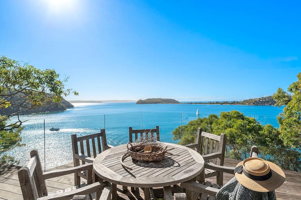 Great Mackerel Beach NSW Accommodation China