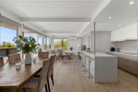 Cape Views - Accommodation Asia 1