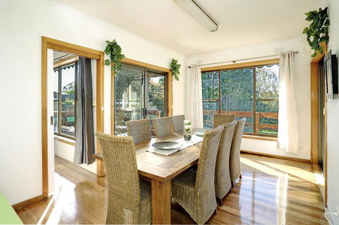 Capelink Lodge - Accommodation Asia 0