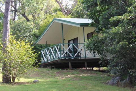 Capricorn Caves - Accommodation China 1