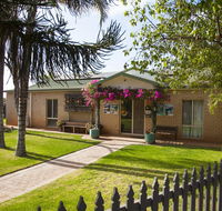 Capricorn Holiday Park - Accommodation Asia