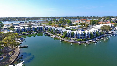 Captains Cove Resort - Accommodation Asia 3