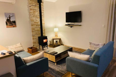 Carbunup Cottage - Accommodation Asia 1