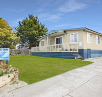Carmens Inn - Accommodation Guide