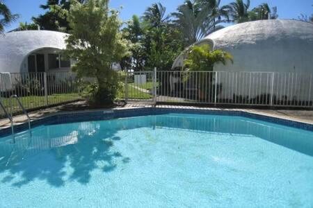 Casablanca Dome Trinity Beach - Accommodation China 2