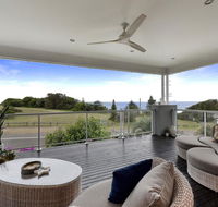 Caves Luxury Beachside Escape - literally across the road from Surf Club - Accommodation Asia