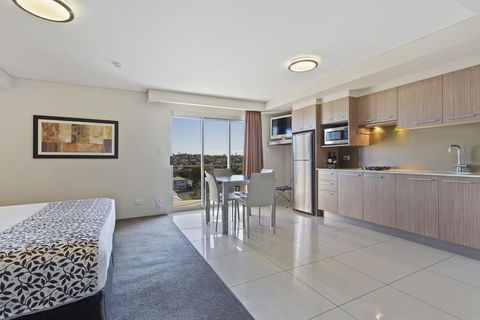 CBD Executive Apartments - Accommodation Asia 2