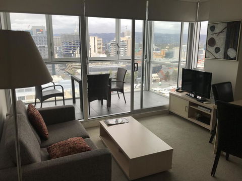 CBD Penthouse View Apartment - Accommodation Guide 2