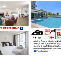 CBD Views-With FREE Wine Free-Carpark-Netflix-WiFi - Accommodation Guide