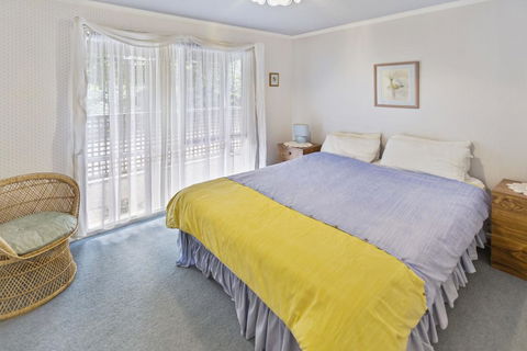 Cedar Cottage - Close To Water And Pet Friendly - Accommodation Asia 2