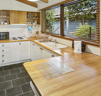 Cedar Cottage - Close to water and pet friendly - Accommodation Asia