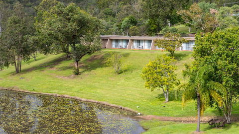 Cedar Lake Country Resort - Accommodation Asia 2