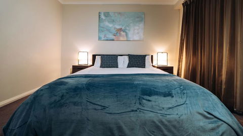 Central City Convenience - Free Parking & WiFi - Accommodation Asia 1