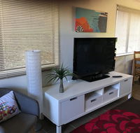 Central Gold Coast 3 Double Bedroom Apartment - Accommodation Asia