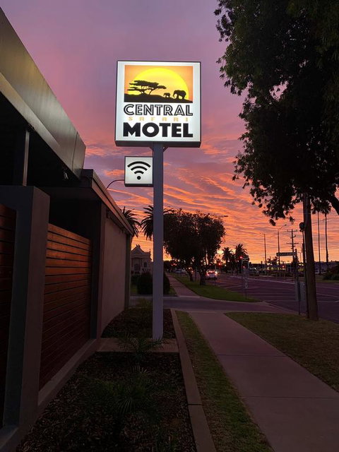 Central Motel Mildura - Accommodation Guide 3