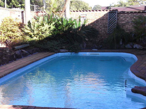 Central Motel Nelson Bay - Accommodation China 1