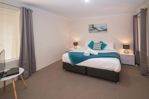 Central Townhouse Margaret River - Accommodation Asia 0