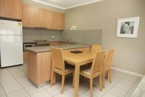 Centrepoint Apartments Griffith - Accommodation Asia 2