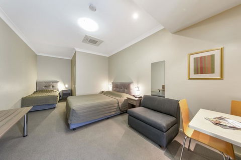 Cessnock Motel - Accommodation China 3