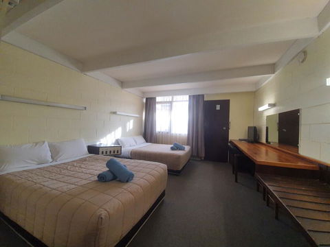 Charles Sturt Motor Inn - Accommodation Asia 1