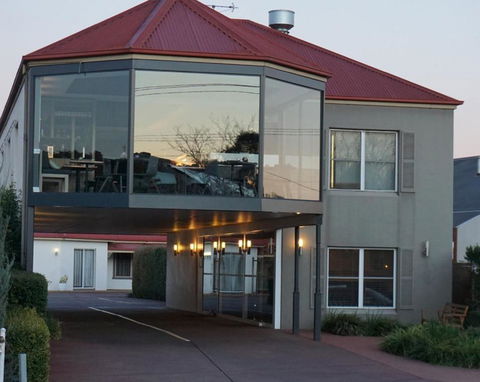 Charles Sturt Suites & Apartments - Accommodation Asia 1