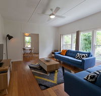 Charlie's Beach House - Accommodation Guide