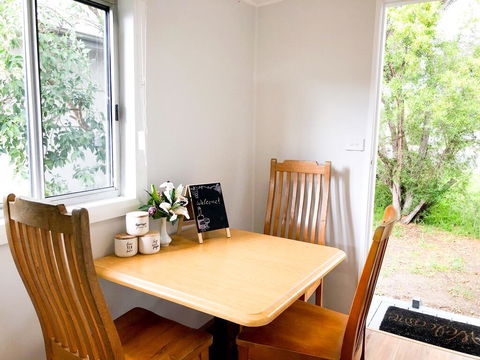 Charming Cottage Cessnock Hunter Valley - Accommodation China 3