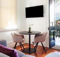Charming Studio With Balcony in Inner-City Glebe - Accommodation Guide