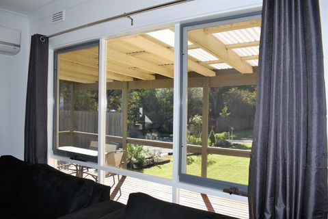 Charnwood Cottages In Warburton - Accommodation Asia 1