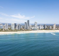 CHELSEA BY THE SEA - 2 BED APART - WALK TO BEACH - Accommodation Asia